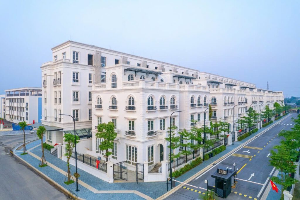 Avenue Garden có vị trí đắc địa, kết nối trực tiếp về khu trung tâm khu đô thị Tây Hồ Tây